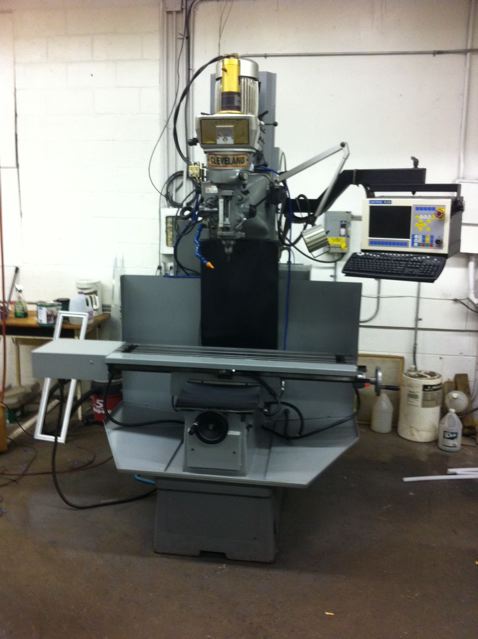 X=32" - Y=18" - Z=20" CLEVELAND ... CNC MILL